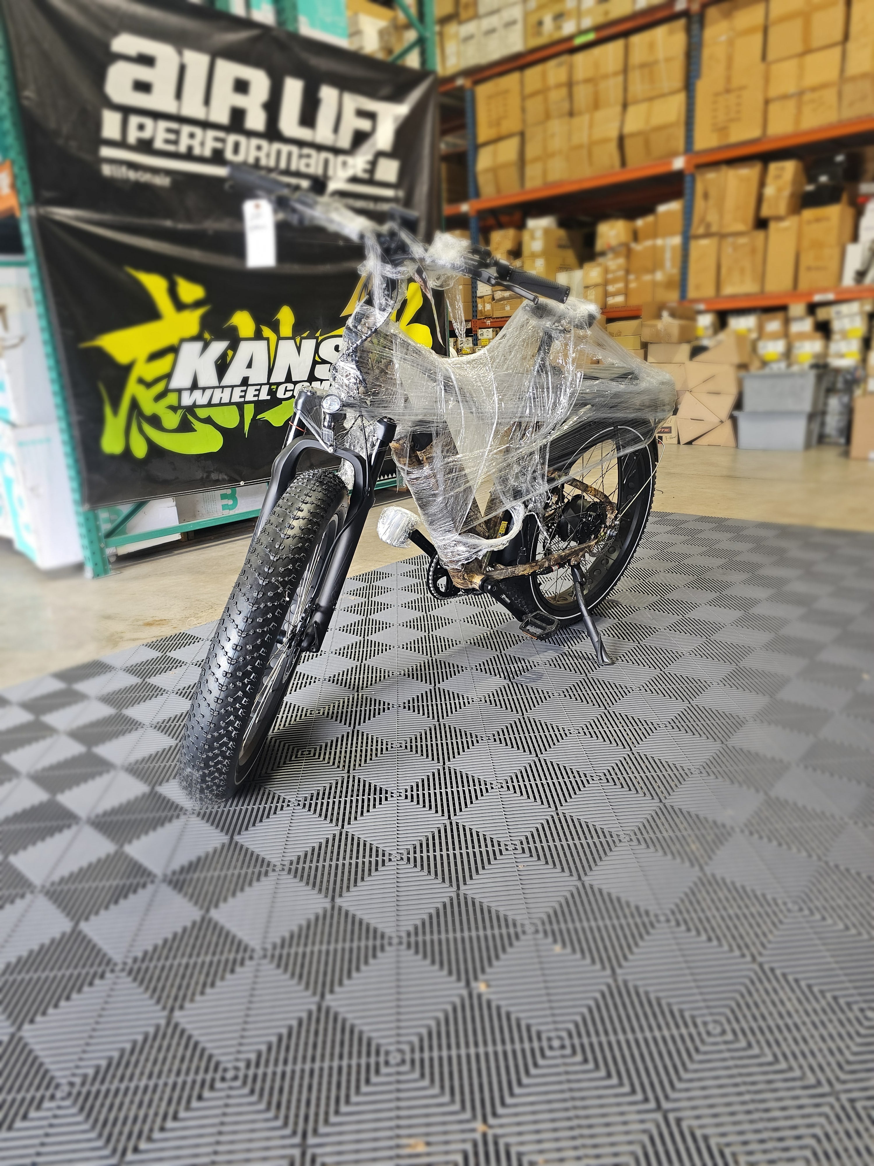 ETTRONE TEMPESTA 1000 E BIKE CAMO (Demo bikes)