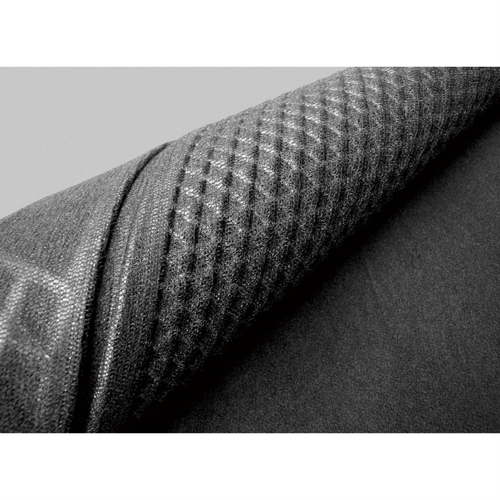 3D Universal Cargo Liner Kagu Size: M L36.4''Xw53.5'' Black