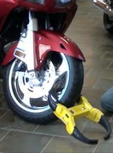 Magnum Expandable Wheel Lock By Rack 'Em - Ra-25