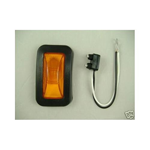United Pacific Incandescent 2.5 Amber Truck Trailer Clearance Lights/Grommet Mount