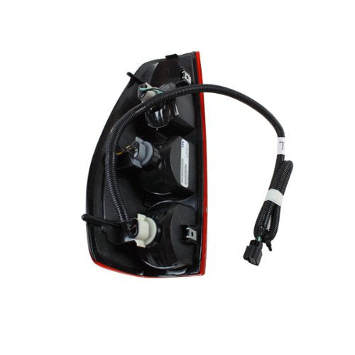 Tyc Left Tail Light Assembly Compatible With 2004-2012 Chevrolet Colorado