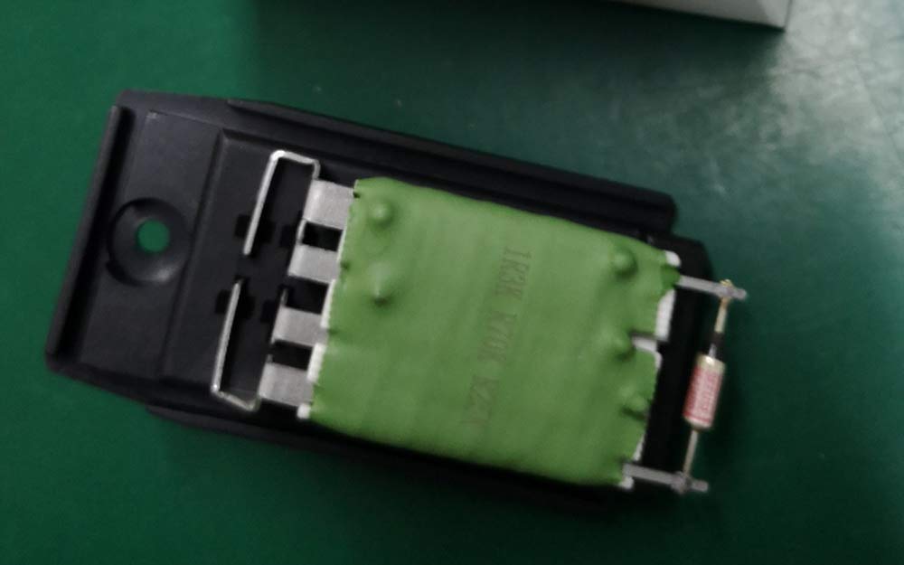 Blower Motor Resistor Control Module Compatible With 00-11 Focus / 10-13 Transit Connect / 97-00 Contour - 99-02 Cougar / 97-00 Mystique Yh1696 973012 20043 Ru427 Ys4Z18591Aa