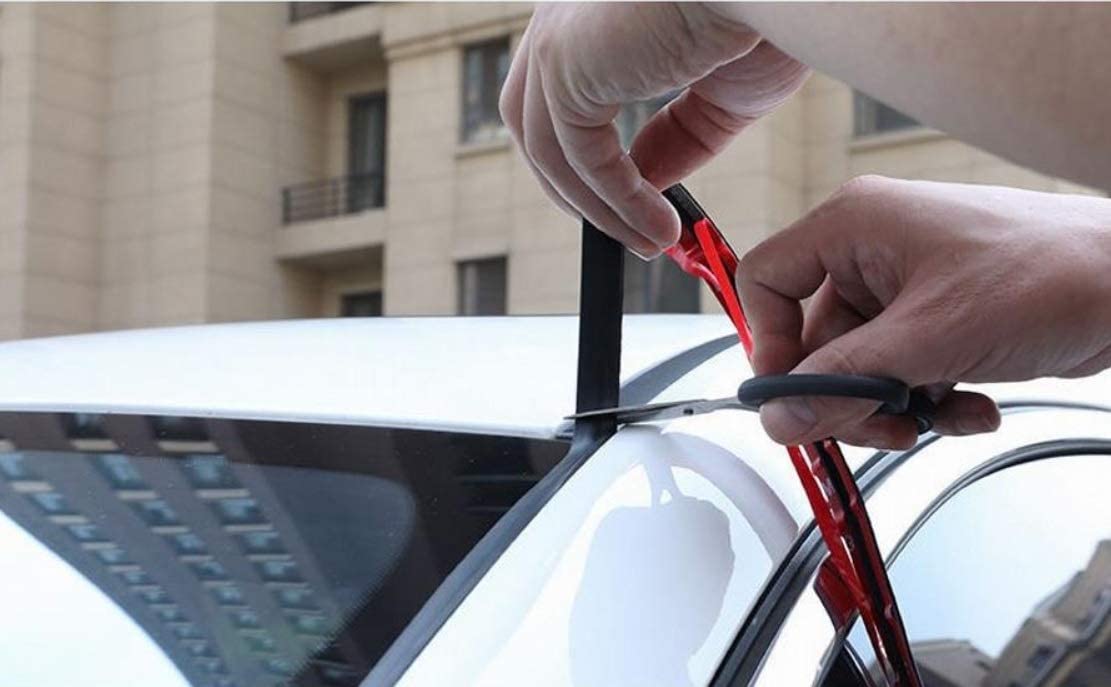 True Line Automotive Front Windshield Rubber Seal - 0.75 Inch Wide, 6 Ft Long Windshield Molding Replacement - Flexible Windshie