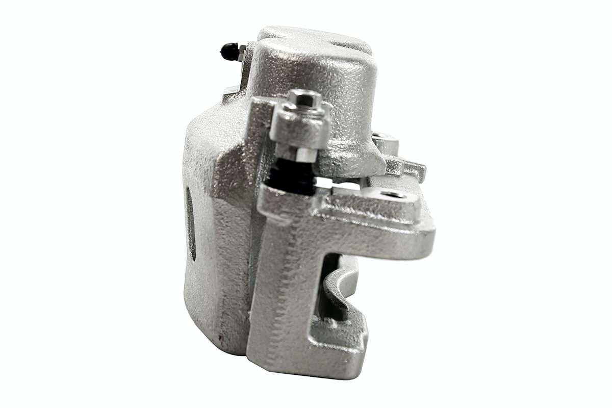 Autoshack Front Brake Calipers Assembly Pair Set Of 2 Driver And Passenger Side Replacement For Gmc Sierra 1500 Yukon Chevrolet Silverado 1500 Classic 2007-2008 Tahoe Suburban 1500 Avalanche Bc3038Pr