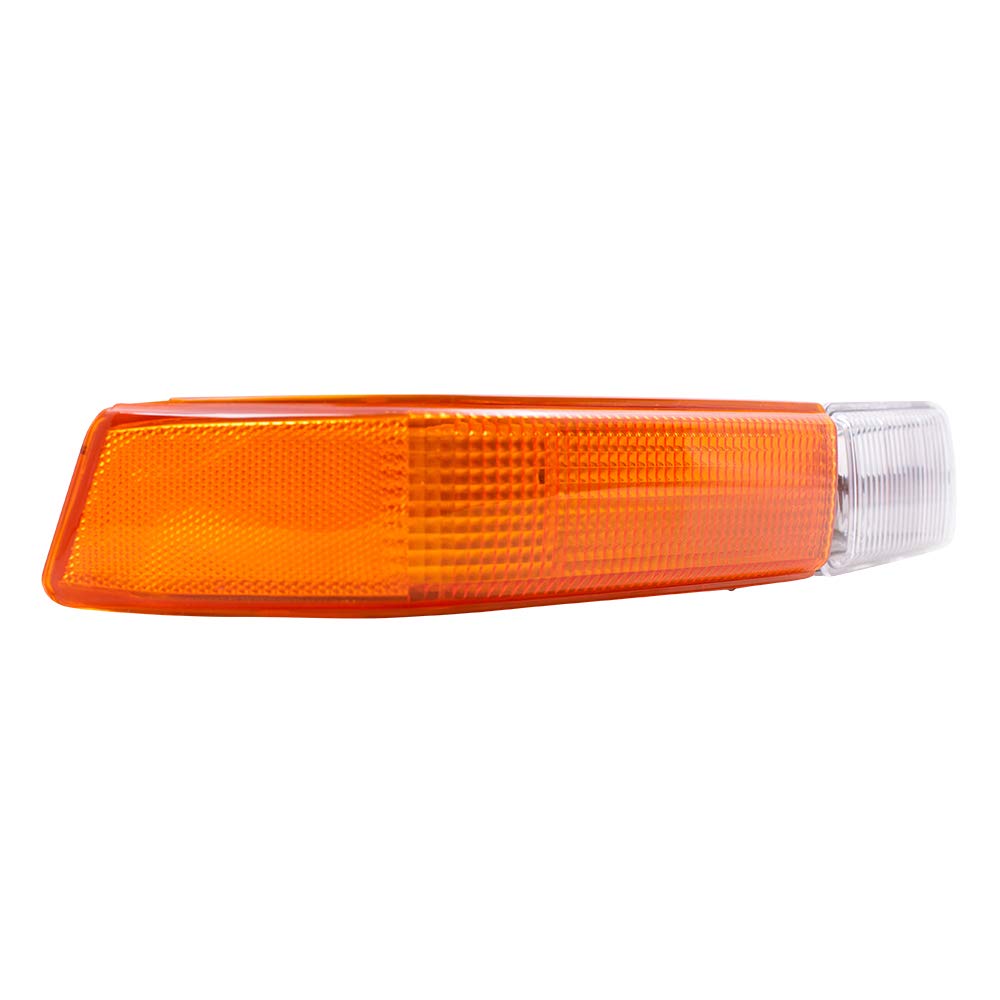 Brock Replacement Driver And Passenger Side Park/Signal/Fog Light Units Compatible With 1998-2005 Blazer And 98-04 S10 15098271