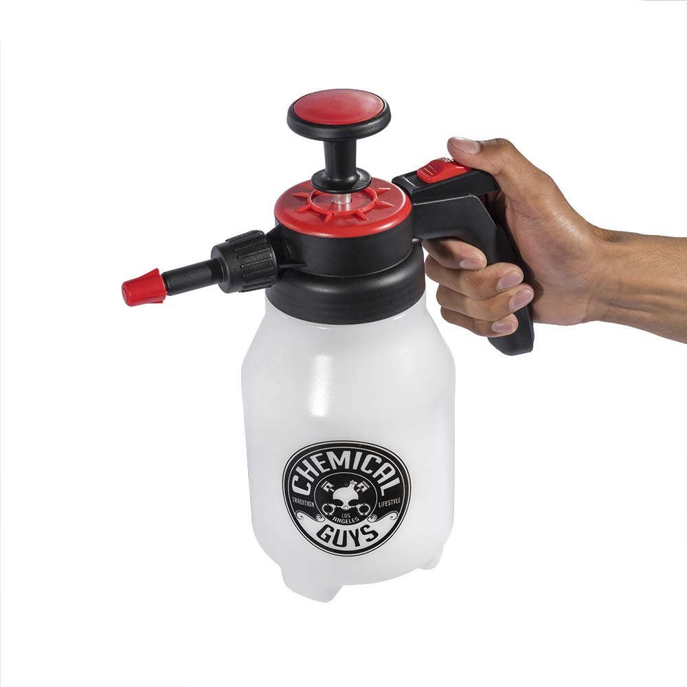 Chemical Guys Acc503 Mr. Sprayer Full Function Pressure Atomizer & Pump Sprayer For Home, Garden And Car Detailing & Washing (50 Oz Bottle)