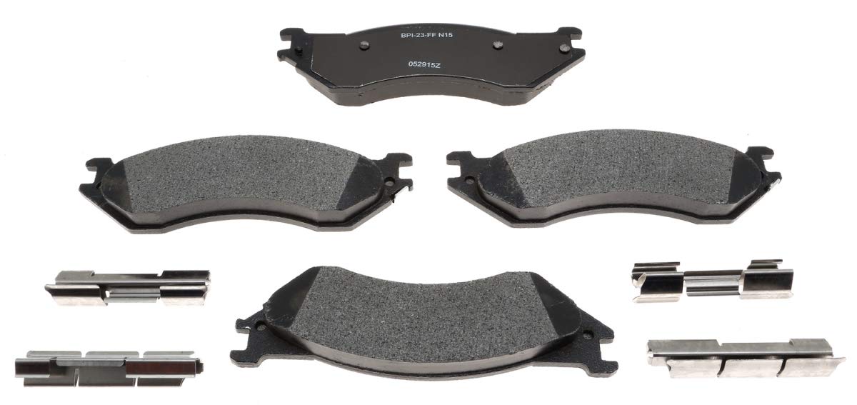 Raybestos Mgd702Amh Reliant Brake Pad Set