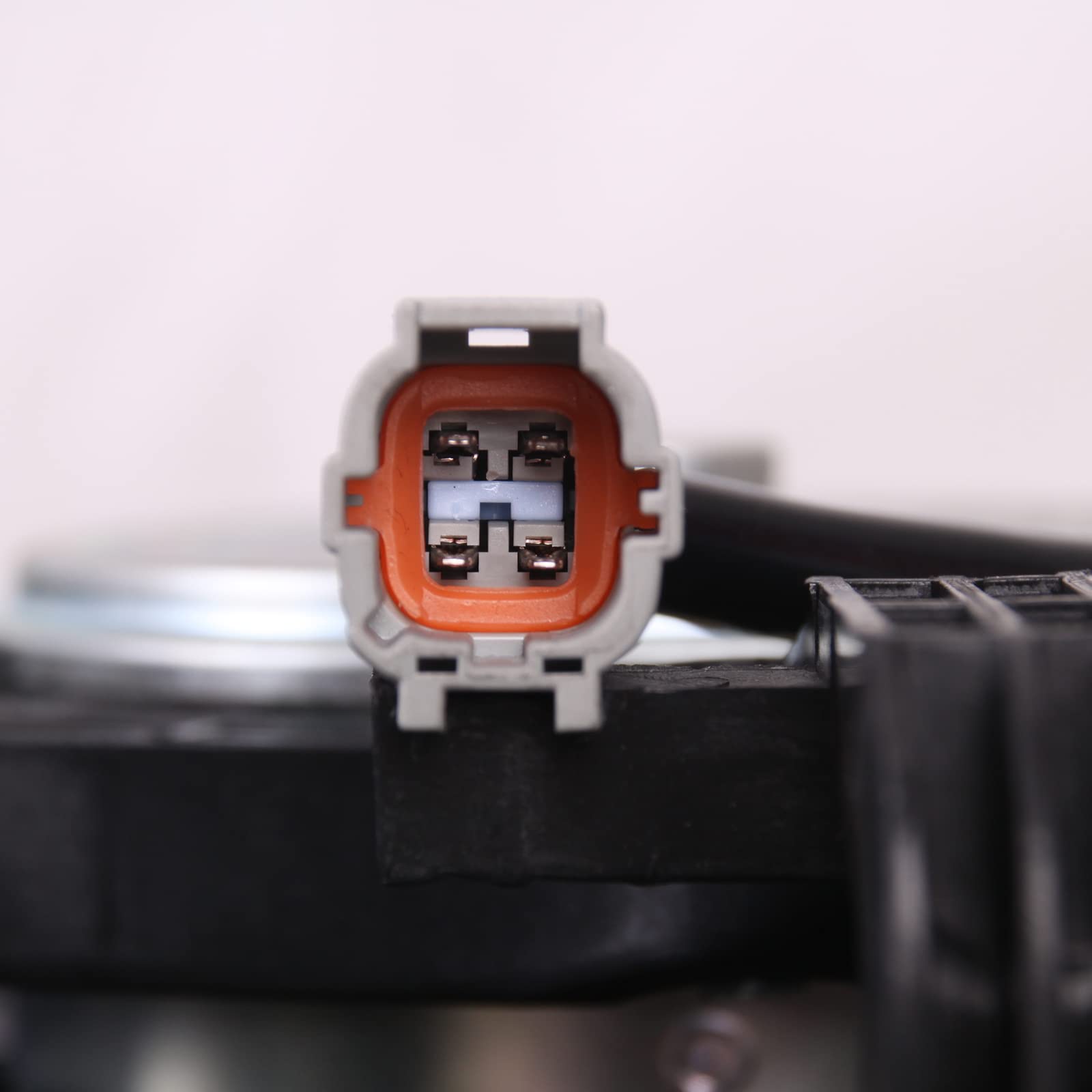 TYG OE Replacement(CAPA Quality) Cooling Fan Extra Silent for 2013-2022 Nissan NV200 / 2015-2018 Chevrolet City Express L4/2.0 |