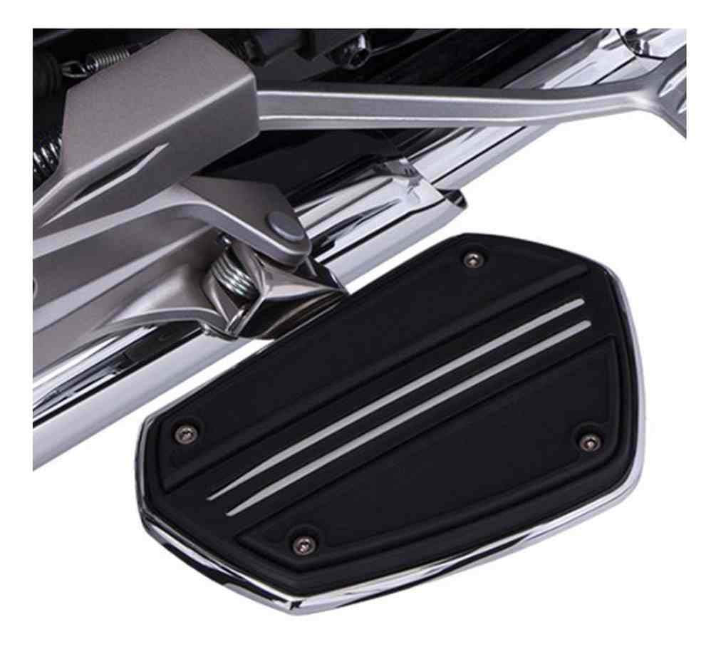 CIRO Goldstrike Twin Rail Floorboards with Driver Adapter (Pair) (Chrome) for Gold Wing (68201)