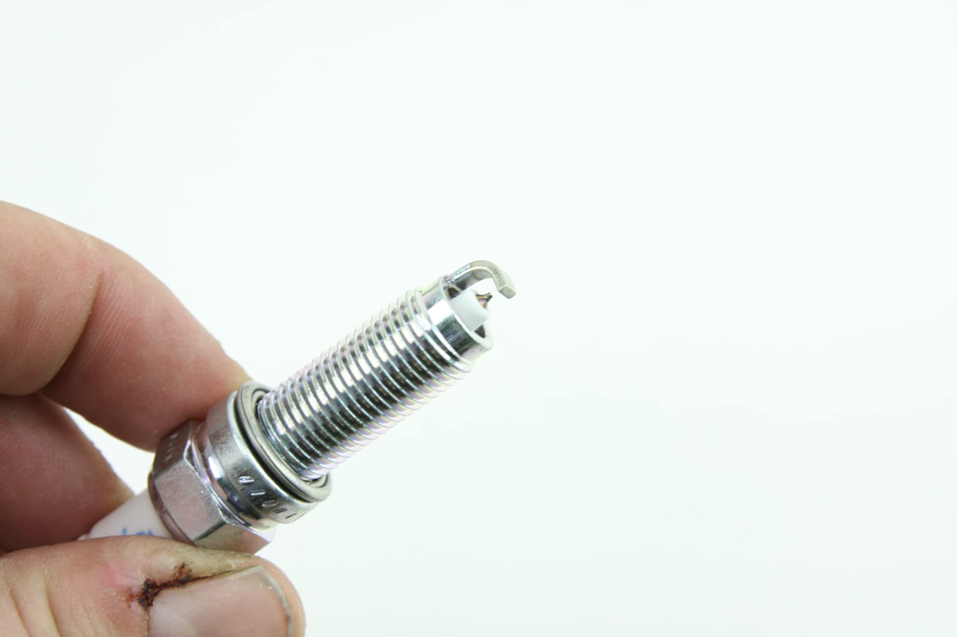 Ngk Laser Iridium Spark Plug Ilzkr7B-11S (4 Pack) Compatible For Honda Cr-V Ex-L 2010-2014 2.4L/2354Cc