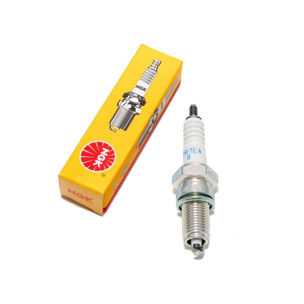 Spark plug ngk dpr7ea-9