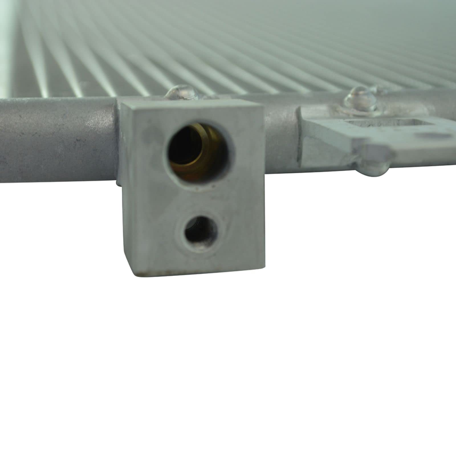 TRQ Air Conditioning A/C Condenser Receiver Drier Compatible with 2015-2019 Jeep Renegade Ram ProMaster City CH3030260