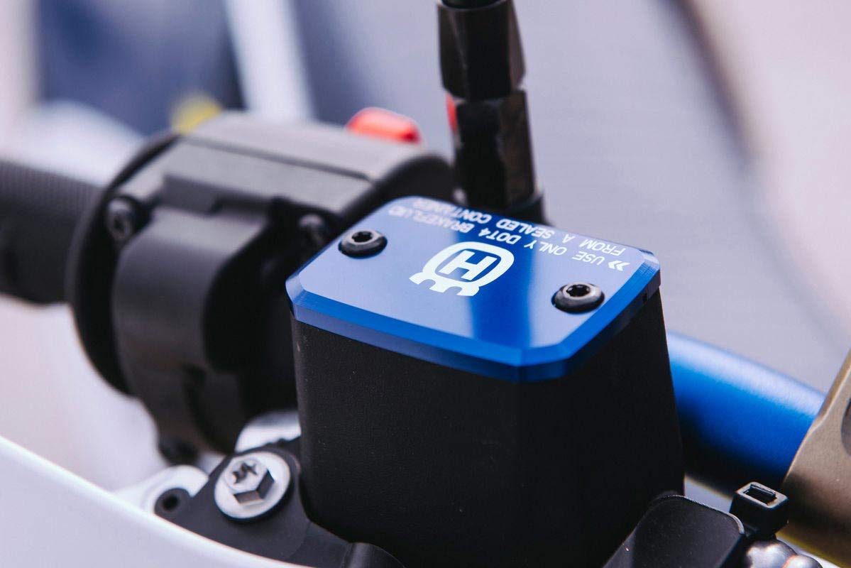 Husqvarna 701 Front Master Cylinder Cover 27013903000