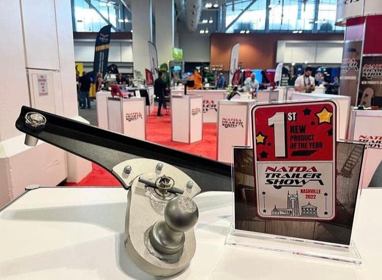 Gen-Y Gh-21003 Goosepuck 5' Offset Gooseneck Ball For Oem Puck Mount System Fits Chevy And Gmc Long Bed 2020 To 2023-25,000Lb Towing Capacity