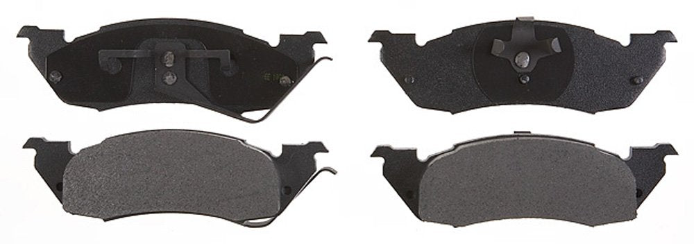 Raybestos Pgd529Am Professional Grade Semi-Metallic Disc Brake Pad Set