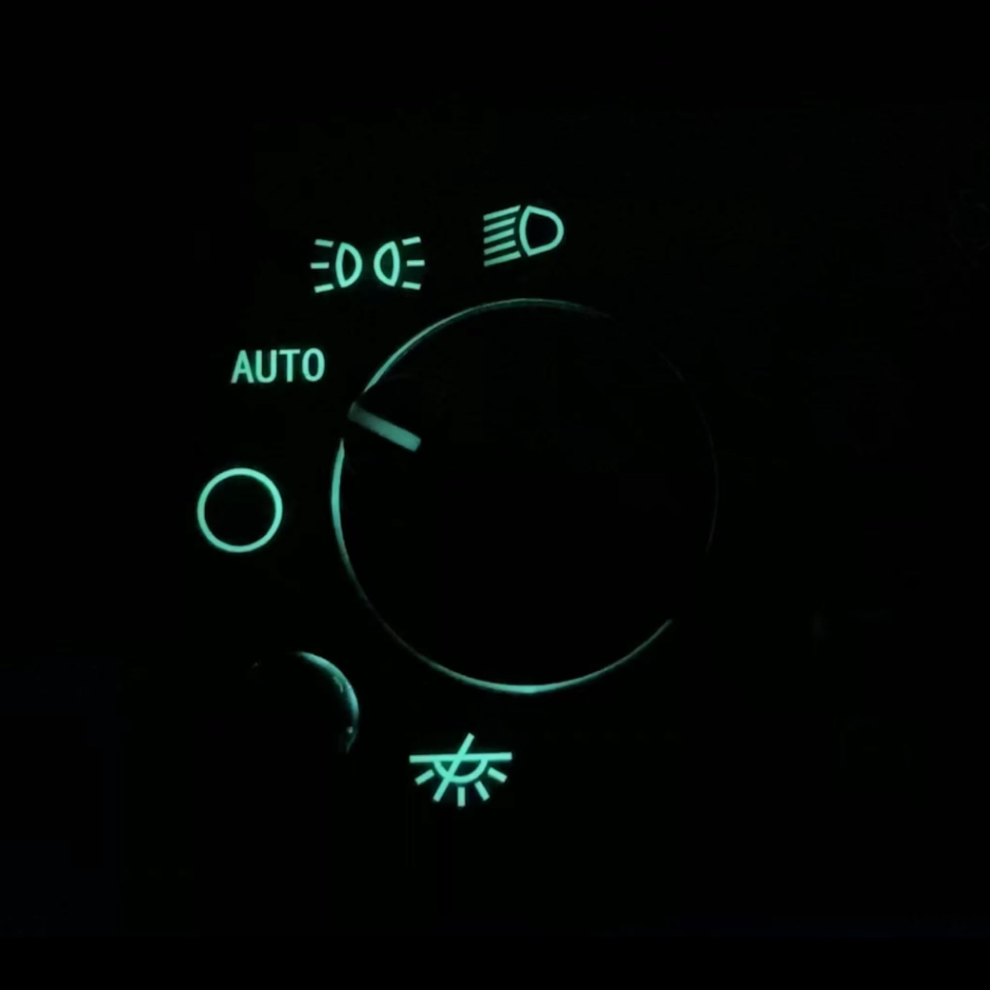 SWITCHDOCTOR Headlight Dimmer Switch for 2003-2007 Chevrolet Silverado, Sierra, Hummer H2, 2003-2006 Suburban, Tahoe, Avalanche,