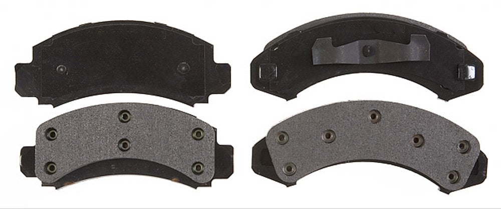 Raybestos Pgd249M Professional Grade Semi-Metallic Disc Brake Pad Set