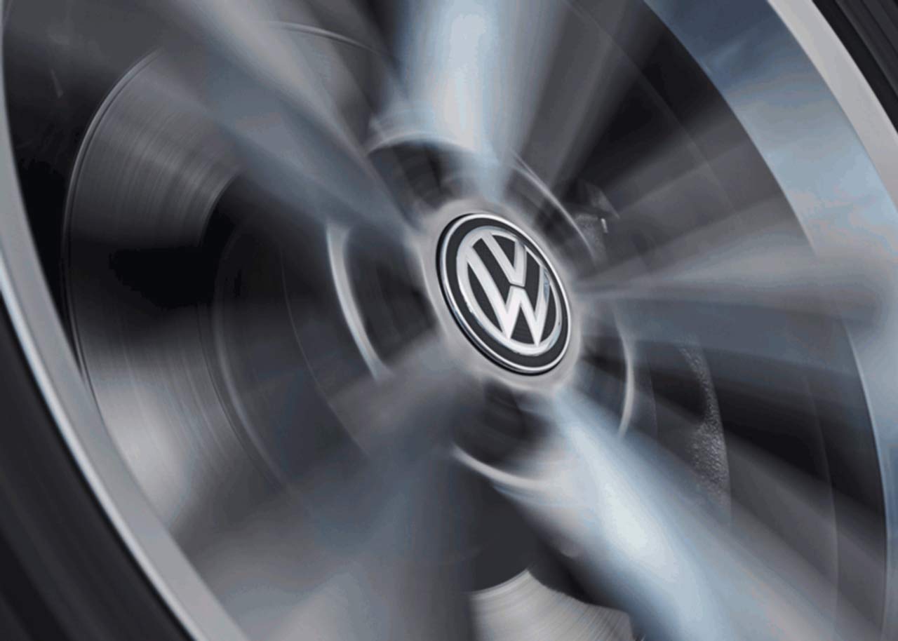 Volkswagen Hub Cap - 000-071-213C