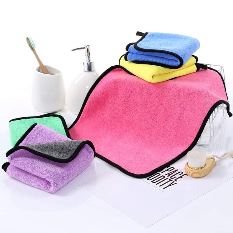 Rehaa ent. Microfiber Cleaning Cloths for Car (5 Towel), 40x30cm DualSided 500 GSM High Absorbency Towels for Detailing, Drying