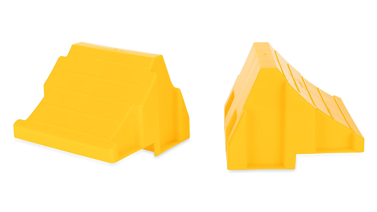 Camco Camper/RV Leveling Block Wheel Chocks - Stabilize & Center Wheels Easier - Helps Eliminate Dangerous Tire Movement - Sized