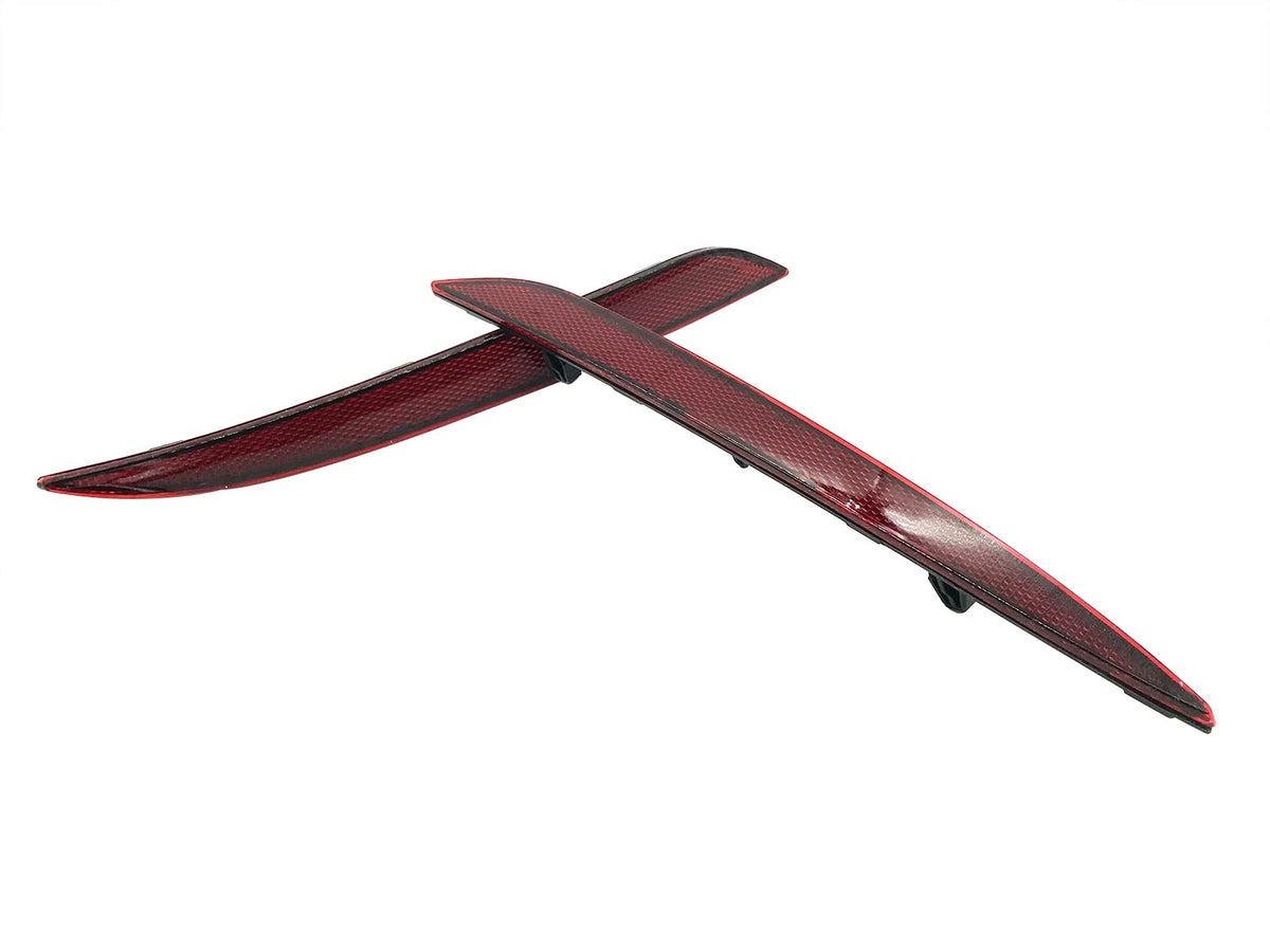 For Tesla Model 3 Rear Reflector 2018-2023 Replacement Rear Bumper Red Lights 2019 2020 (Left & Right)