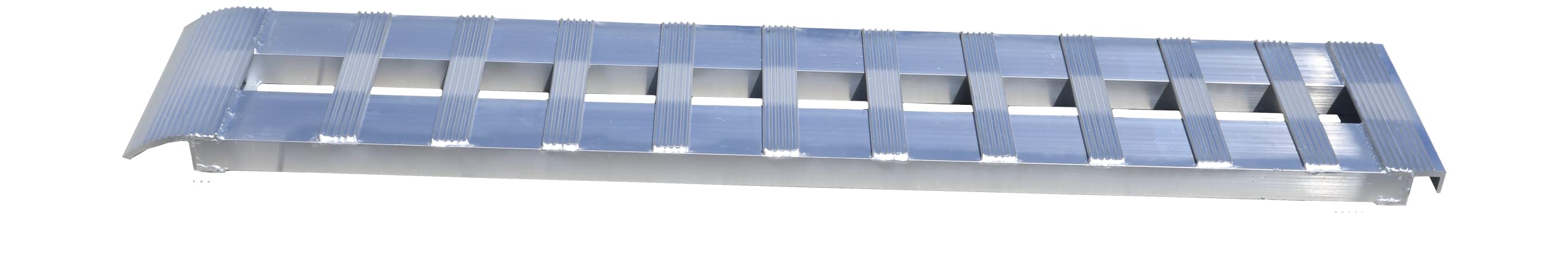 Gen-Y Gh-16096-1 Single Heavy Duty 8 Foot Aluminum Loading Ramp - 15' X 96' - 5,000 Lb Capacity