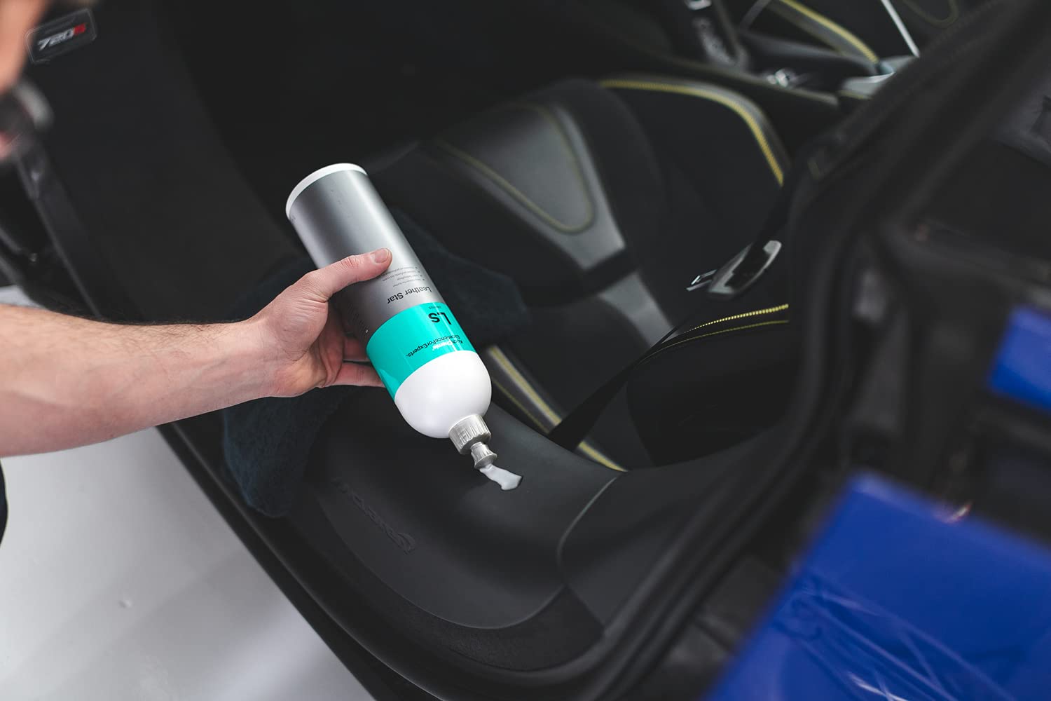 Koch-Chemie - Leather Star - Deep Cleaner for Leather; Revitalizes, Preserves, and Protects; Pleasant Fragrance, Color Intensify