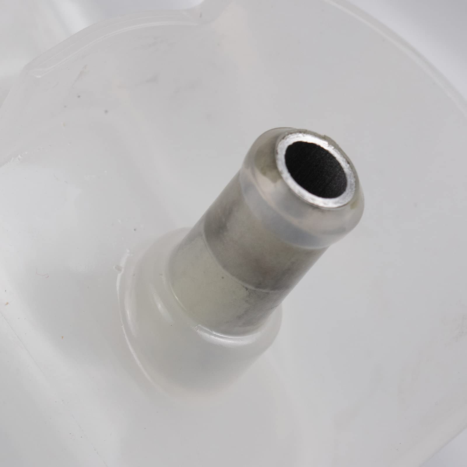 Trq Radiator Coolant Reservoir Expansion Tank Overflow Bottle Compatible With 2003-2008 International 9200I Sba 2003-2018 9900I