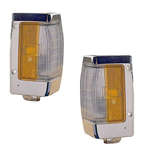 Aftermarket Pair Corner Lights With Chrome Trim