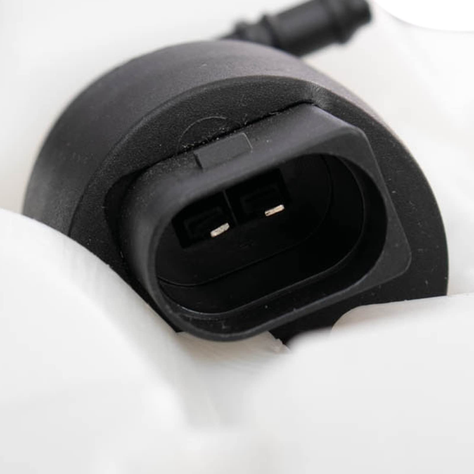 Trq Windshield Washer Reservoir Compatible With 2015-2020 Cadillac Escalade Escalade Esv Chevrolet Suburban Tahoe Gmc Yukon Yuko