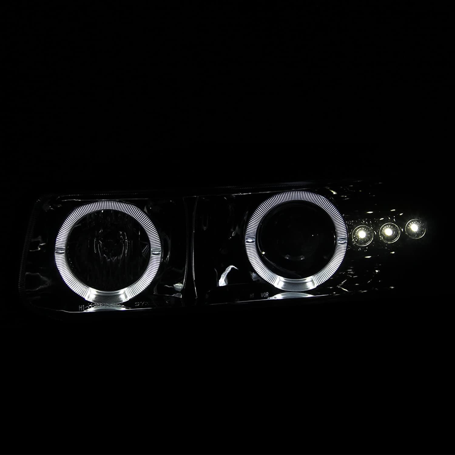 Spec-D Tuning Smoke Halo LED Projector Headlights Compatible with 1999-2002 Chevy Silverado, 2000-2006 Chevy Suburban, 2000-2006 Chevy Tahoe, Left + Right Pair Headlamps Assembly