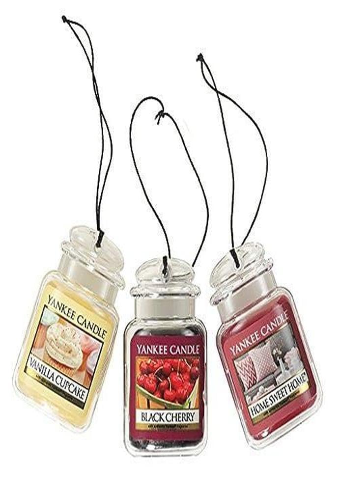Yankee Candle Car Air Fresheners, Hanging Car Jar Ultimate 3-Pack, Neutralizes Odors Up To 30 Days, Includes: 1 Vanilla Cupcake,
