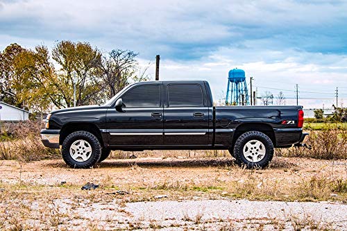 Rough Country 2.5'' Leveling Lift Kit for 1999-2006 Chevy/GMC 1500 4WD - 28300