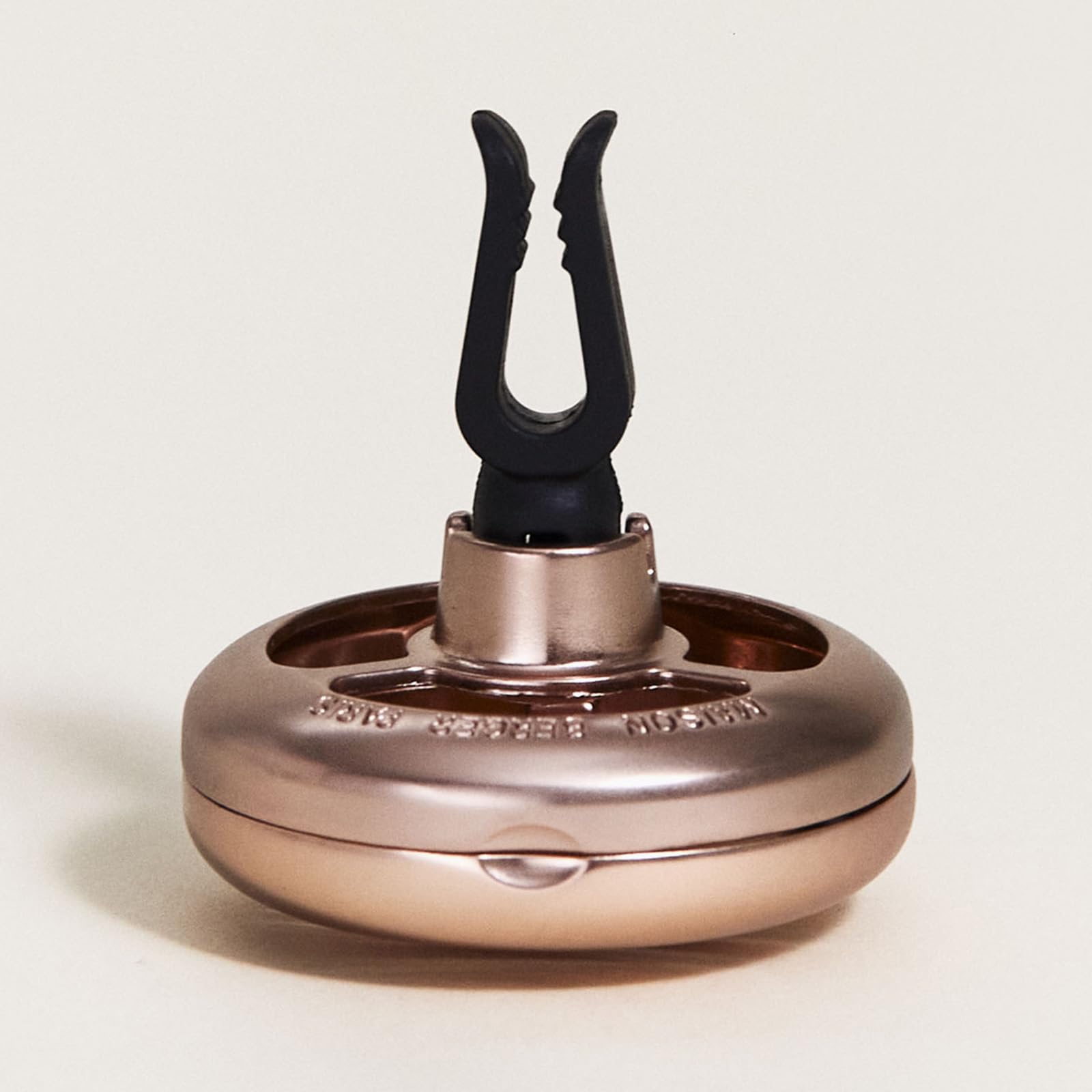 Maison Berger - Refillable Car Air Freshener Vent Clip Diffuser Set - 1.75'' Diameter X 1.25'' Depth - Made In France (Pink Copp