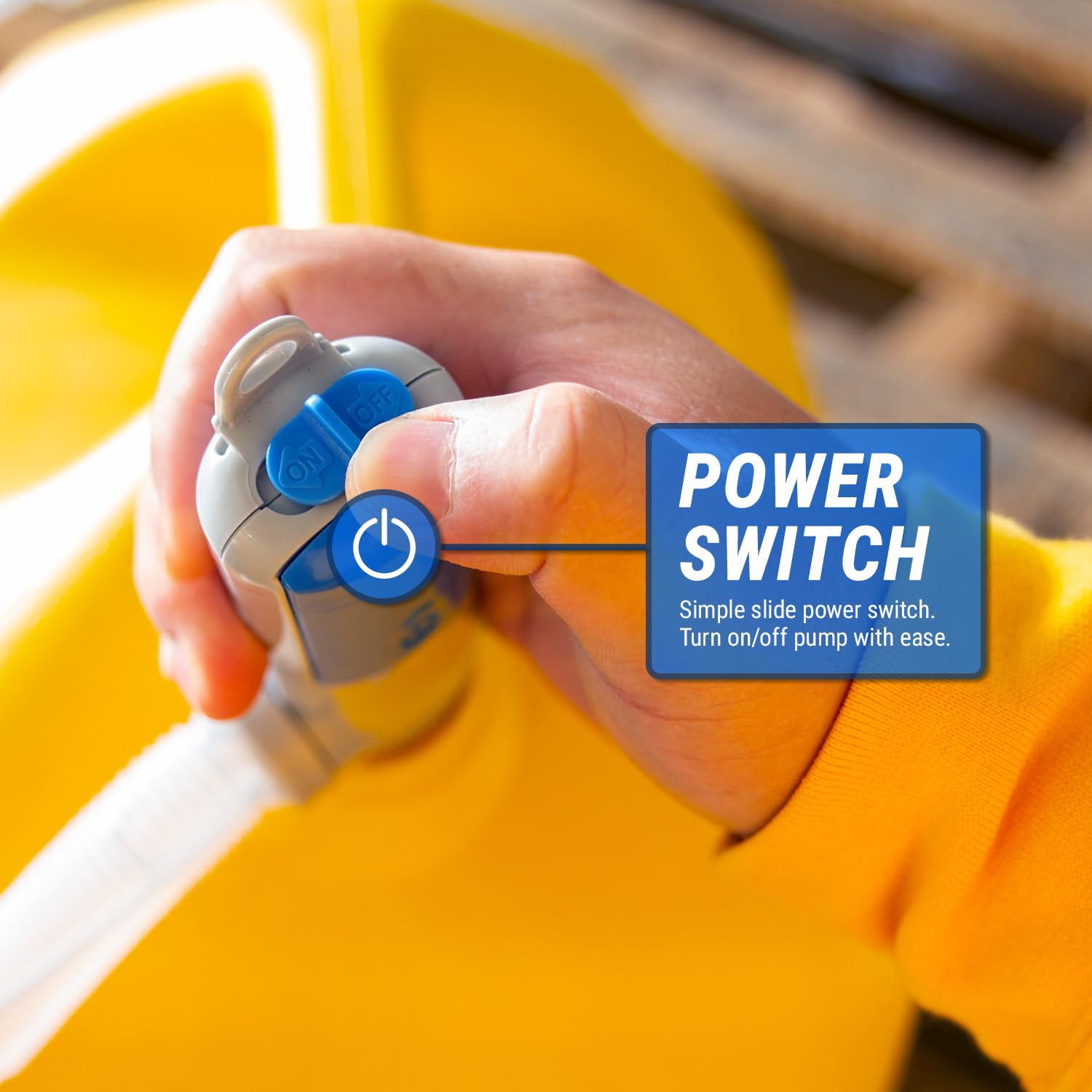 Tera Pump Trha03 Battery Powered Pump Water, Diesel, Gas Transfer Pump With Leak Prevention System (Auto Stop) & Buzzer, 2 Aa Ba