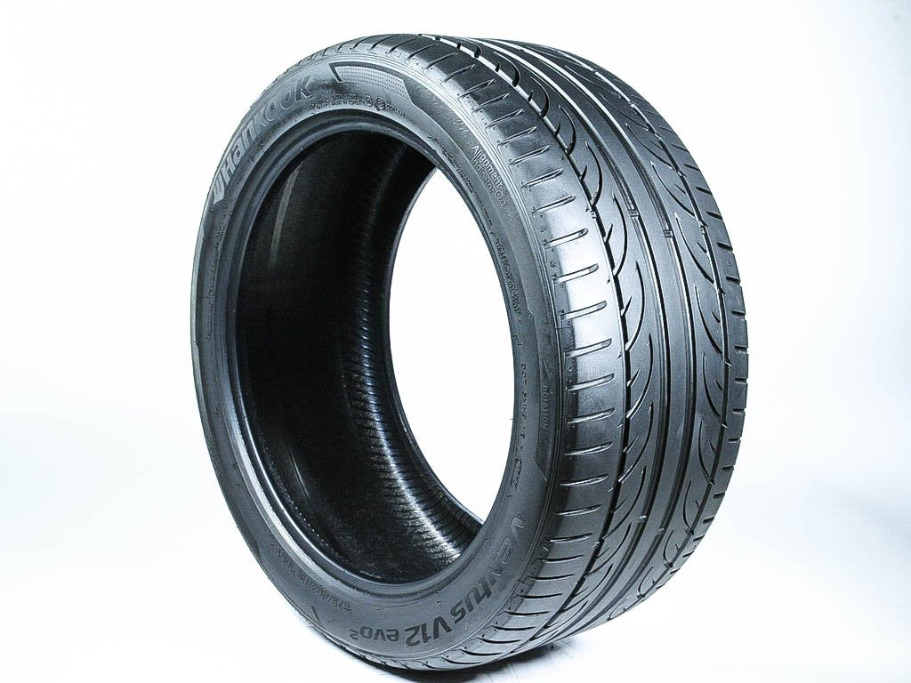 Hankook Ventus V12 Evo 2 Summer Radial Tire - 275/40R19 Y