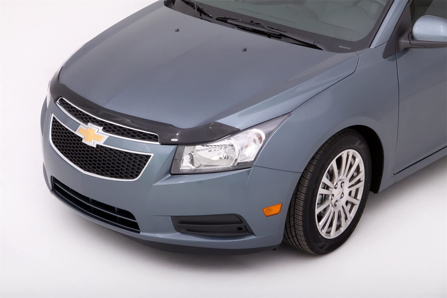 Auto Ventshade [Avs] Aeroskin / Hood Protector | Fits 2011 - 2018 Chevrolet Cruze, 1 Pc. | Smoke - 322049