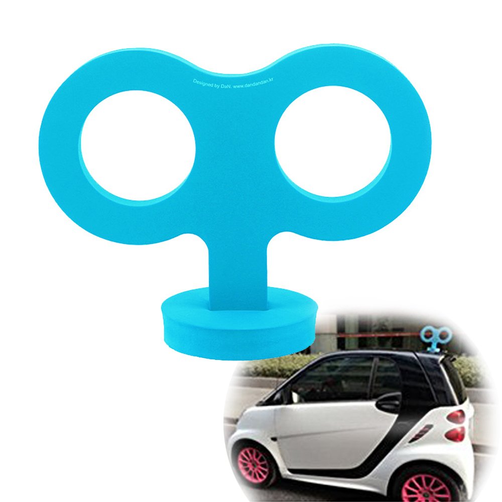 Cogeek 3D Car Wind Up Key, Cute Clockwork Wind Up Key For Back Of Car Roof Decoration (Blue)