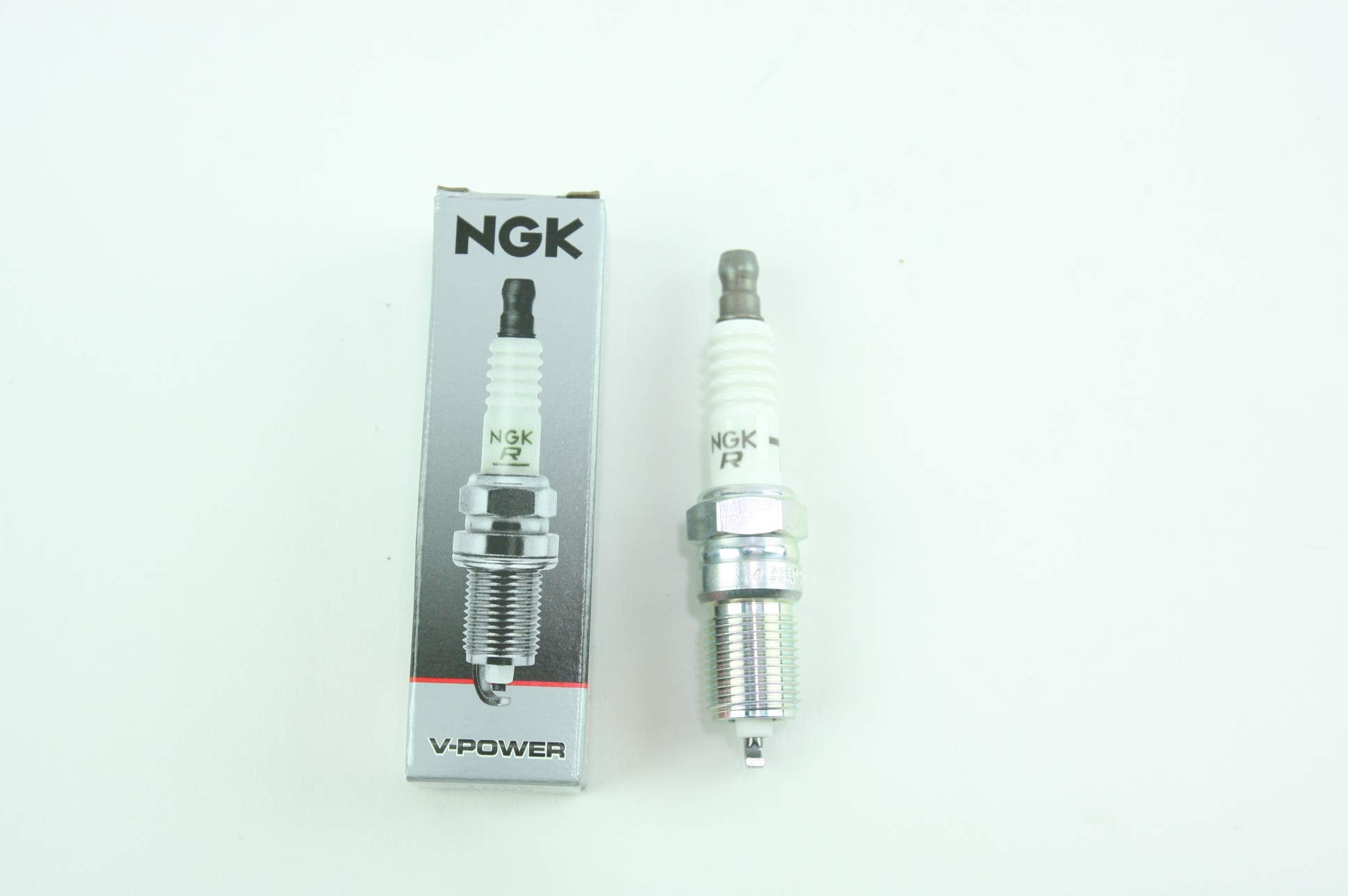 Set (4Pcs) Ngk V-Power Spark Plugs Stock 3951 Nickel Core Tip Standard 0.060In Tr55