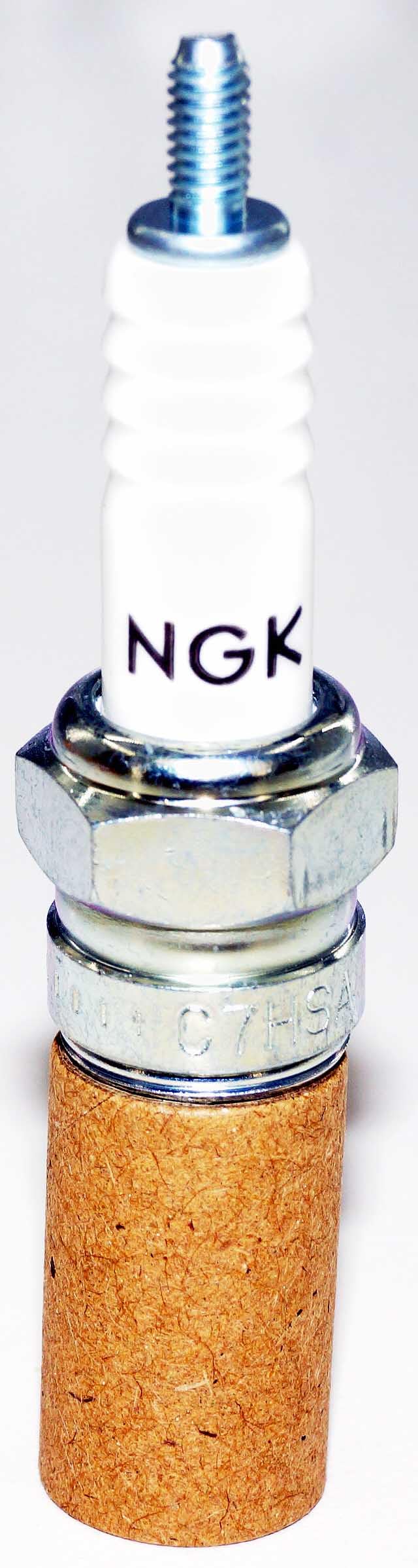 Sparkplug Ngk C7Hsa-4629 By Ngk Mfrpartno C7Hsa