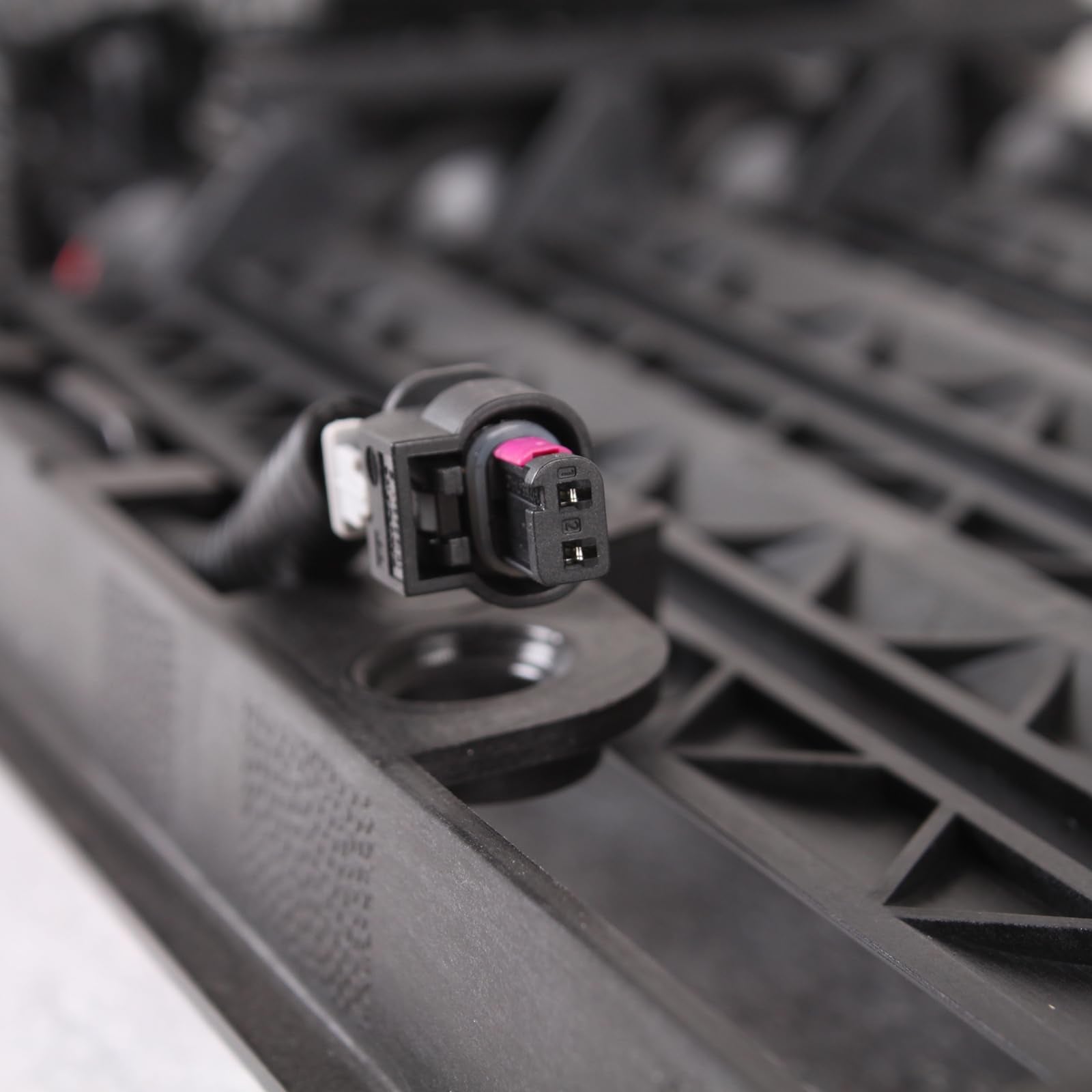 TYG (CAPA CERTIFICATE) Active Grille Shutter For CHEVROLET SILVERADO/LD 1500 '17-'19/ GMC SIERRA/LIMITED 1500 '17-'19 84363184 G