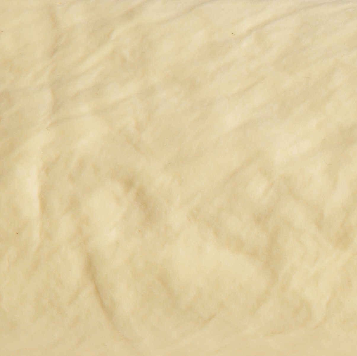 Amazon Basics Drying Synthetic Chamois, Cleaning Cloth, 26'' X 17'', 2 Pack, Yellow