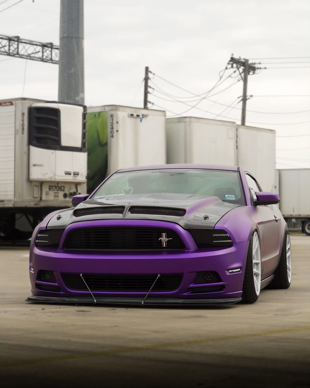 Vvivid+ Premium Vinyl Wrap Film (3Ft X 5Ft, Matte Metallic Purple)