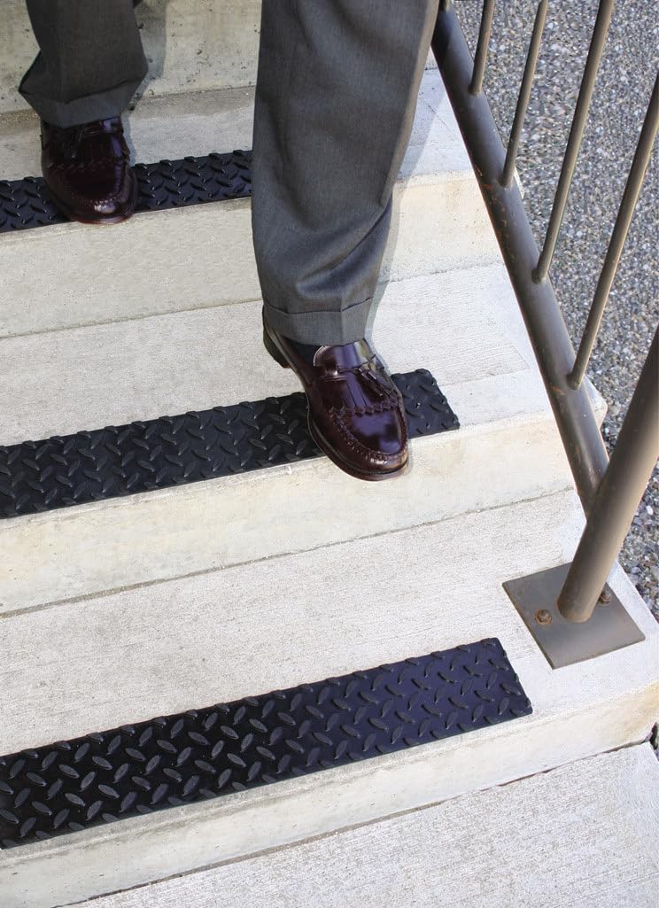 Keeper 05680-4A 4” X 17.5” Epdm Rubber Safety Step, Black, 2 Pack