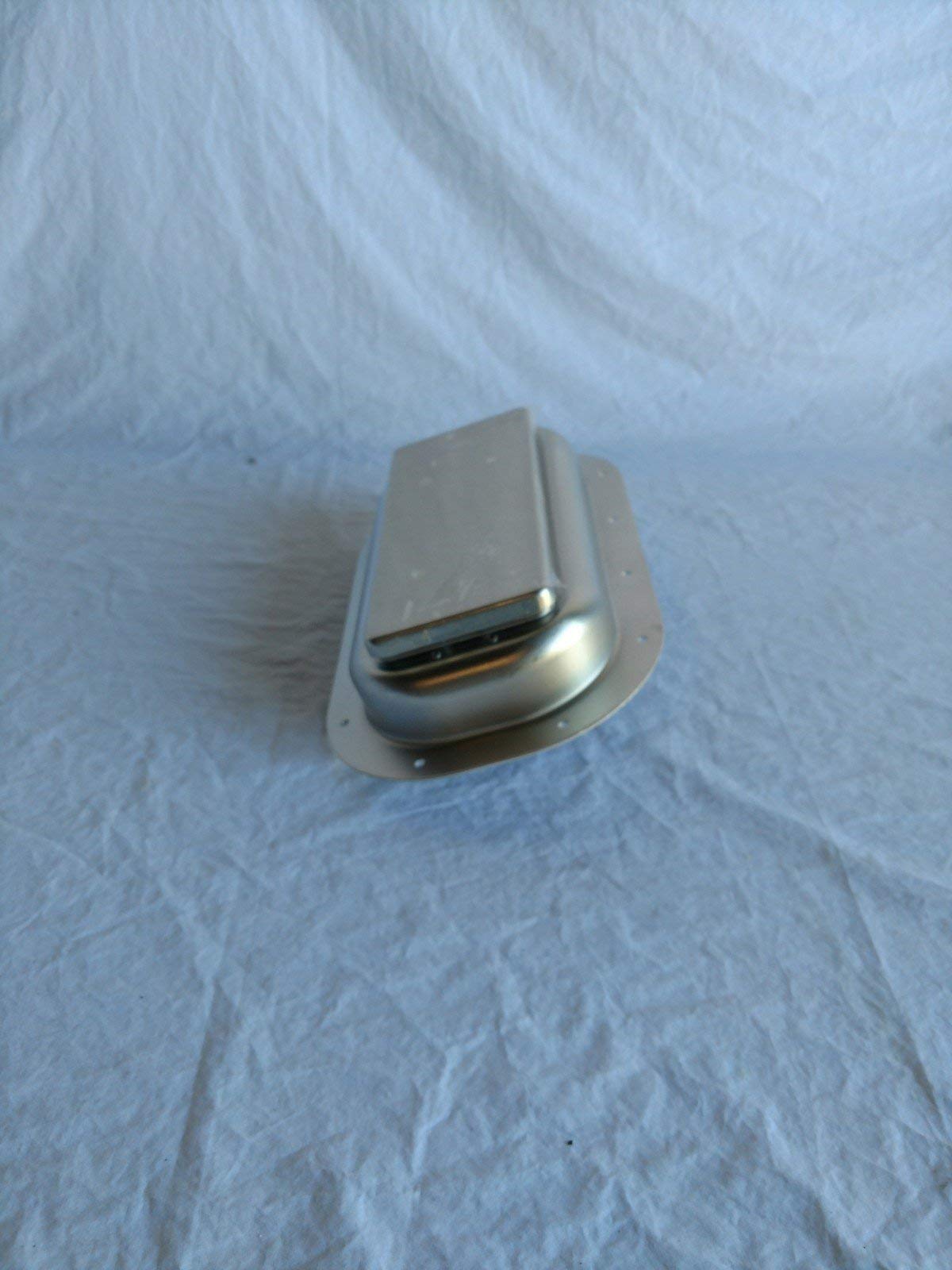 Kay Horse Trailer Air Flow Roof Vent - Aluminum, Watertight, 13.375" L x 7.75" W x 2.40" H, High Profile, Silver, Model