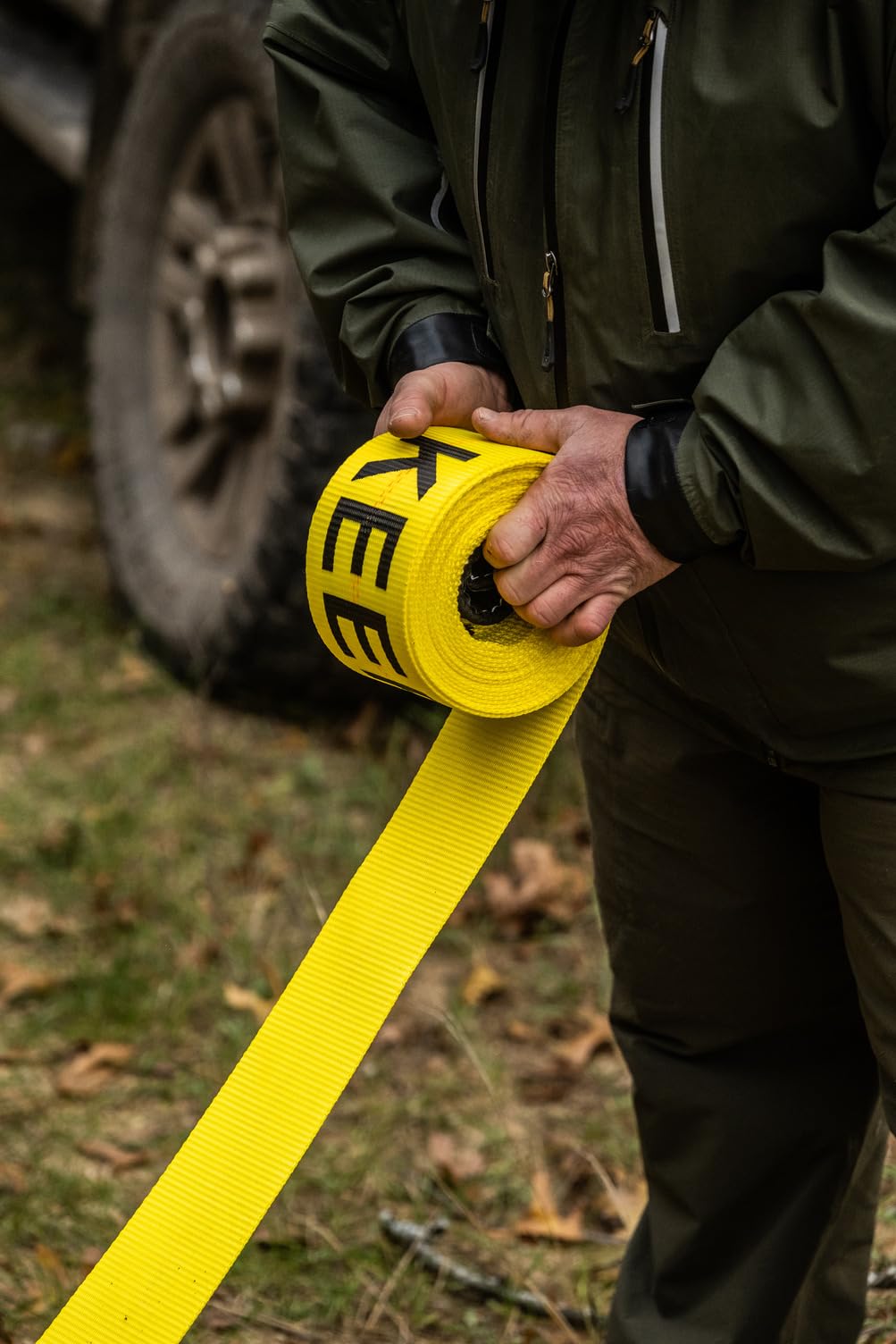 Keeper - 4'' X 30 Emergency Vehicle Towing And Recovery Strap - 10,000 Lbs. Max Vehicle Weight And 20,000 Lbs. Break Strength