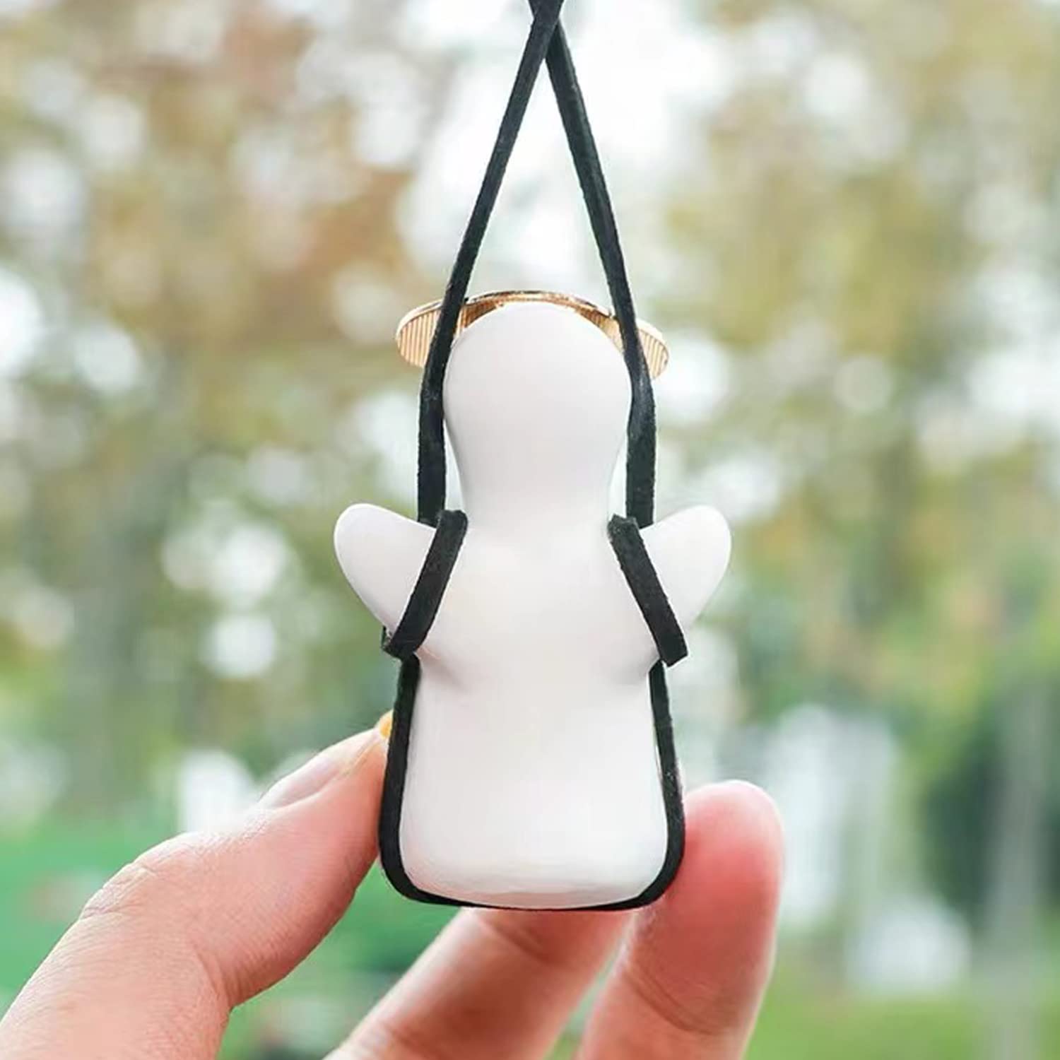 Swinging Duck Car Hanging Ornament, Cute Car Hanging Accessories For Rear View Mirror, Car Pendant Swinging Sunglasses Duck Hang