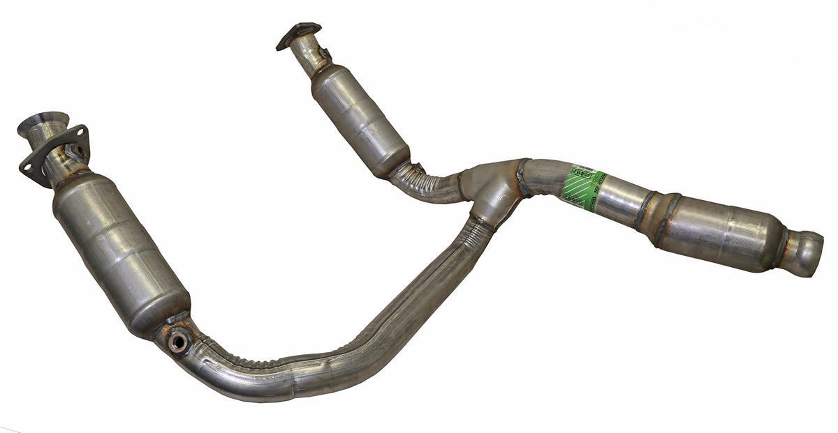 Walker Ultra EPA 50497 Direct Fit Catalytic Converter 3.625'' Inlet (ID) 3'' Outlet (OD) for Chevrolet Silverado 1500