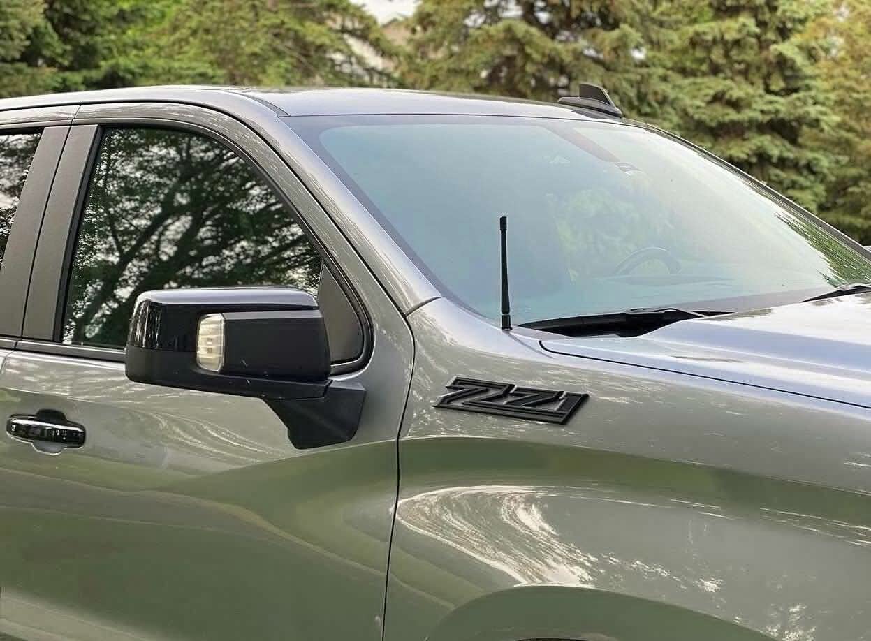 2X Large Size Z71 RH LH Side Fender Emblem Nameplate Badge Decal Replacement for 2019-2021 Chevy Silverado (Blue Black)