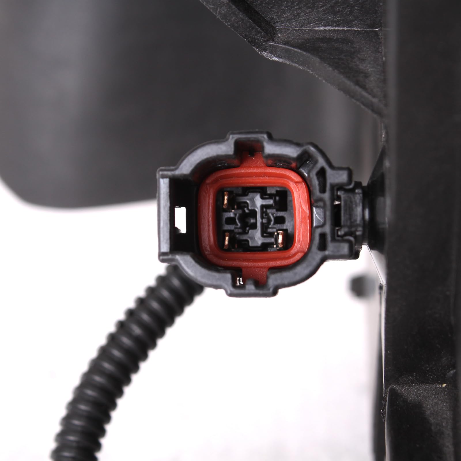 TYG (CAPA QUALITY) Active Grille Shutter For Nissan Versa Note '17-'19 21421-9ME1A NI1206101 w/Motor